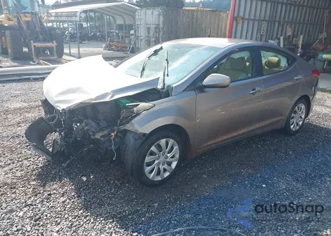 2012 Hyundai Elantra Gls z USA, uszkodzony, nr VIN 5NPDH4AE5CH124879